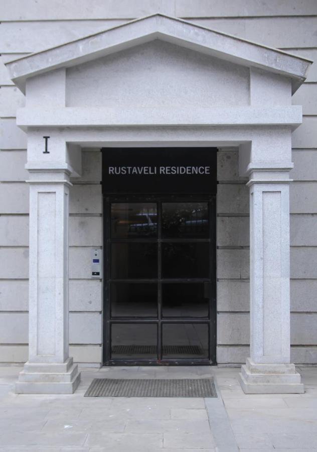 Parilament On Rustaveli 4 Rooms Tbiliszi Kültér fotó