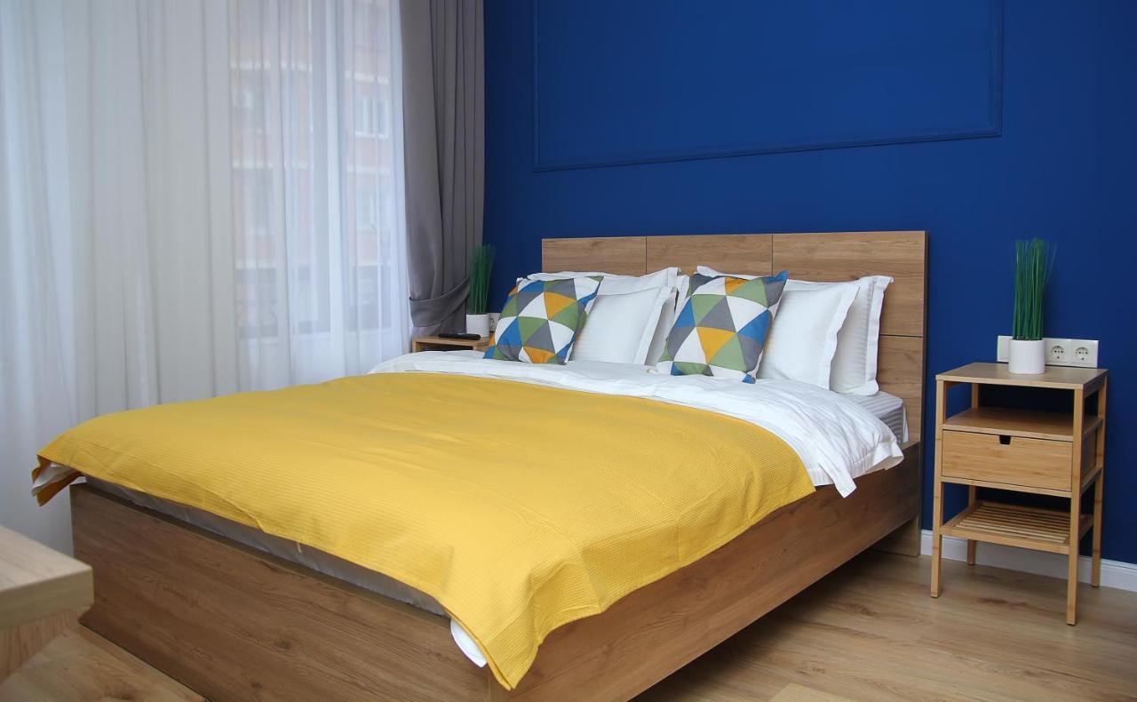Parilament On Rustaveli 4 Rooms Tbiliszi Kültér fotó
